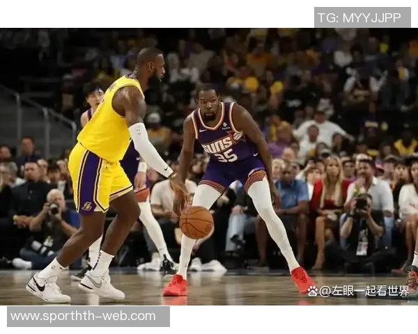 詹姆斯在次轮投票中超越杜兰特升至第八位后者被迫降至第九位 詹姆斯在次轮投票中超越杜兰特升至第八位后者被迫降至第九位